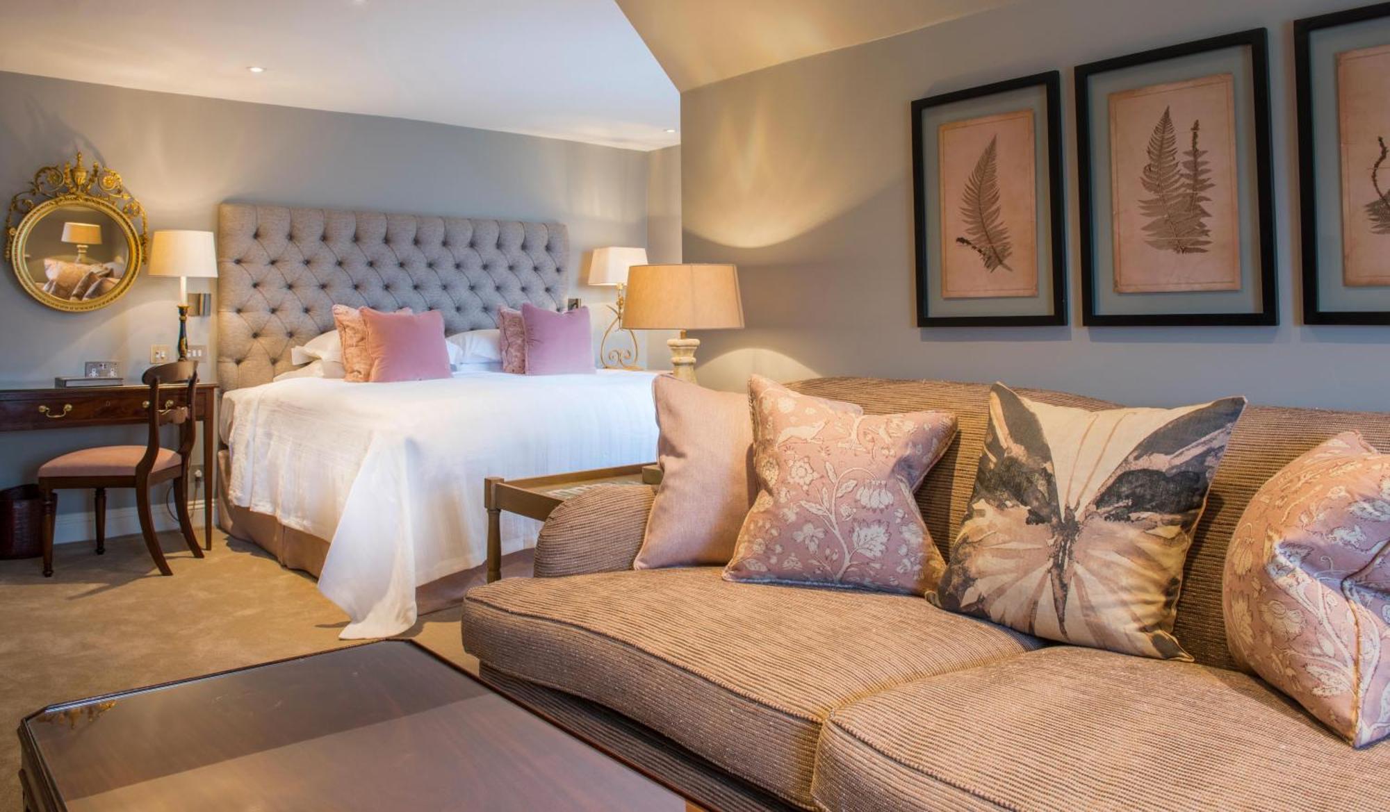 Chewton Glen Hotel - An Iconic Luxury Hotel Ню Милтън Екстериор снимка
