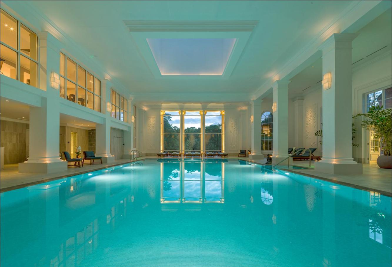Chewton Glen Hotel - An Iconic Luxury Hotel Ню Милтън Екстериор снимка