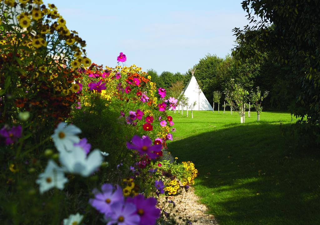 Chewton Glen Hotel - An Iconic Luxury Hotel Ню Милтън Екстериор снимка