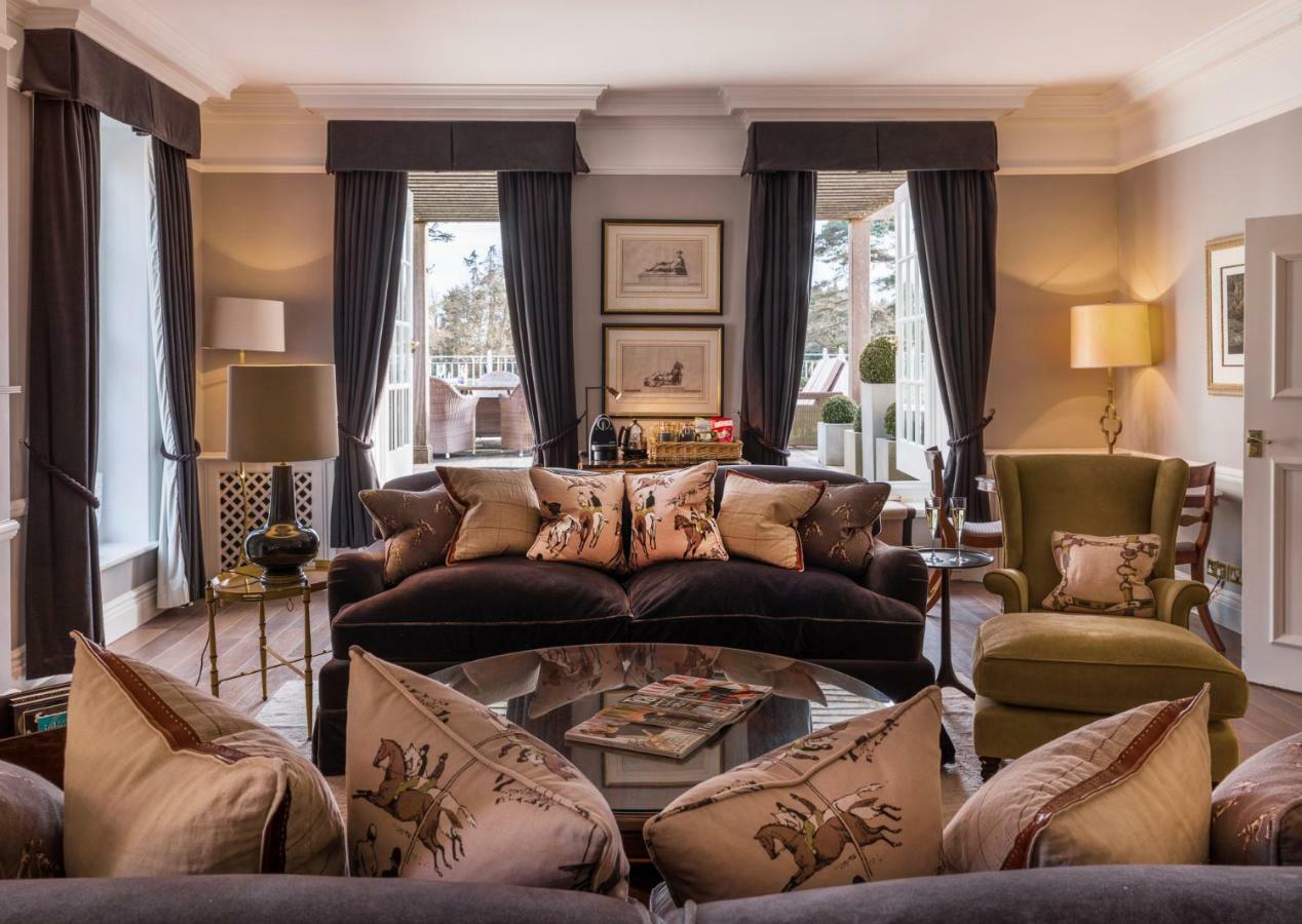 Chewton Glen Hotel - An Iconic Luxury Hotel Ню Милтън Екстериор снимка